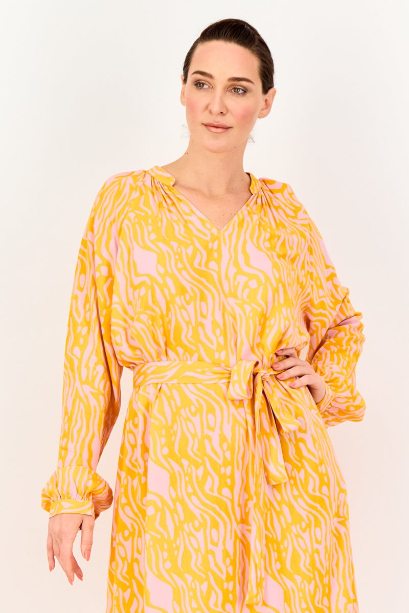 Fire & Glory فستان ميدي مزخرف بالكامل بحزام للنساء، متعدد الألوان - Image 2